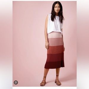 Banana Republic Ombre Pleated Sweater skirt
